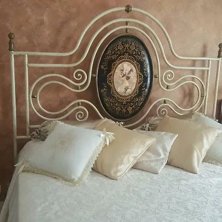 Holiday home Vintage House